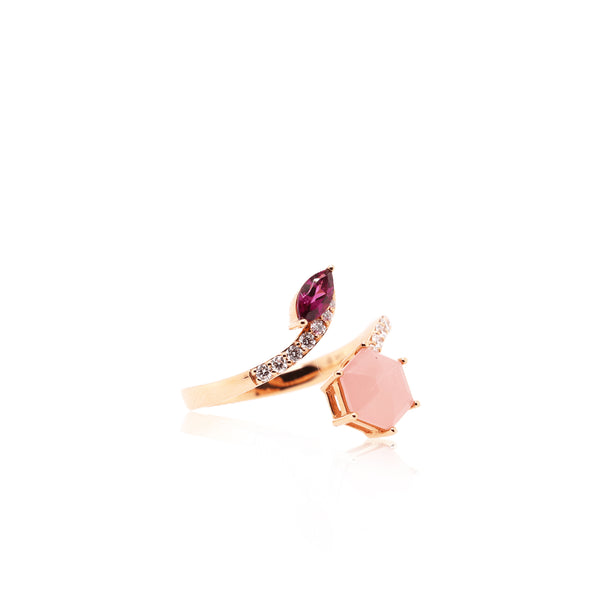 Rose Quartz Ring in 18K Rose Gold