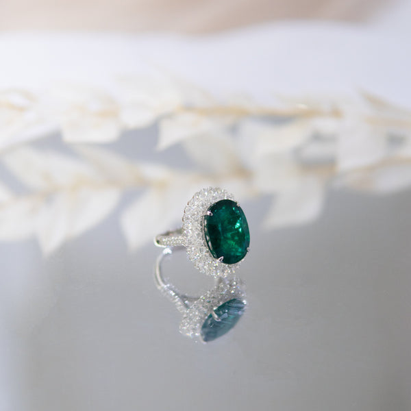 Emerald Diamond Ring