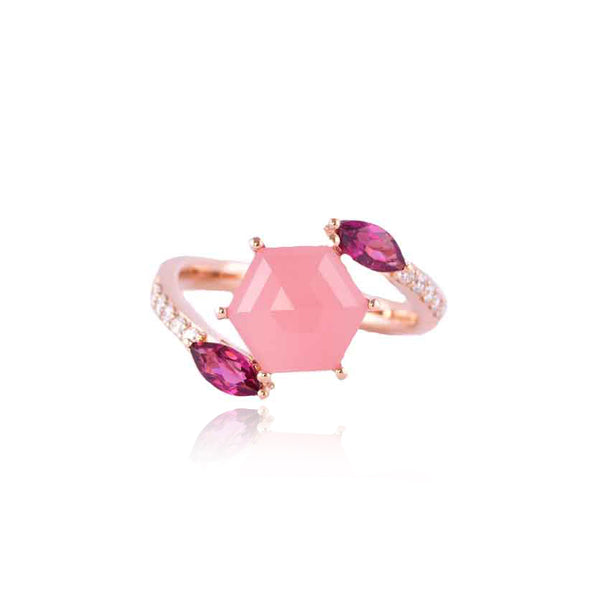 Rose Quartz Ring in 18K Rose Gold